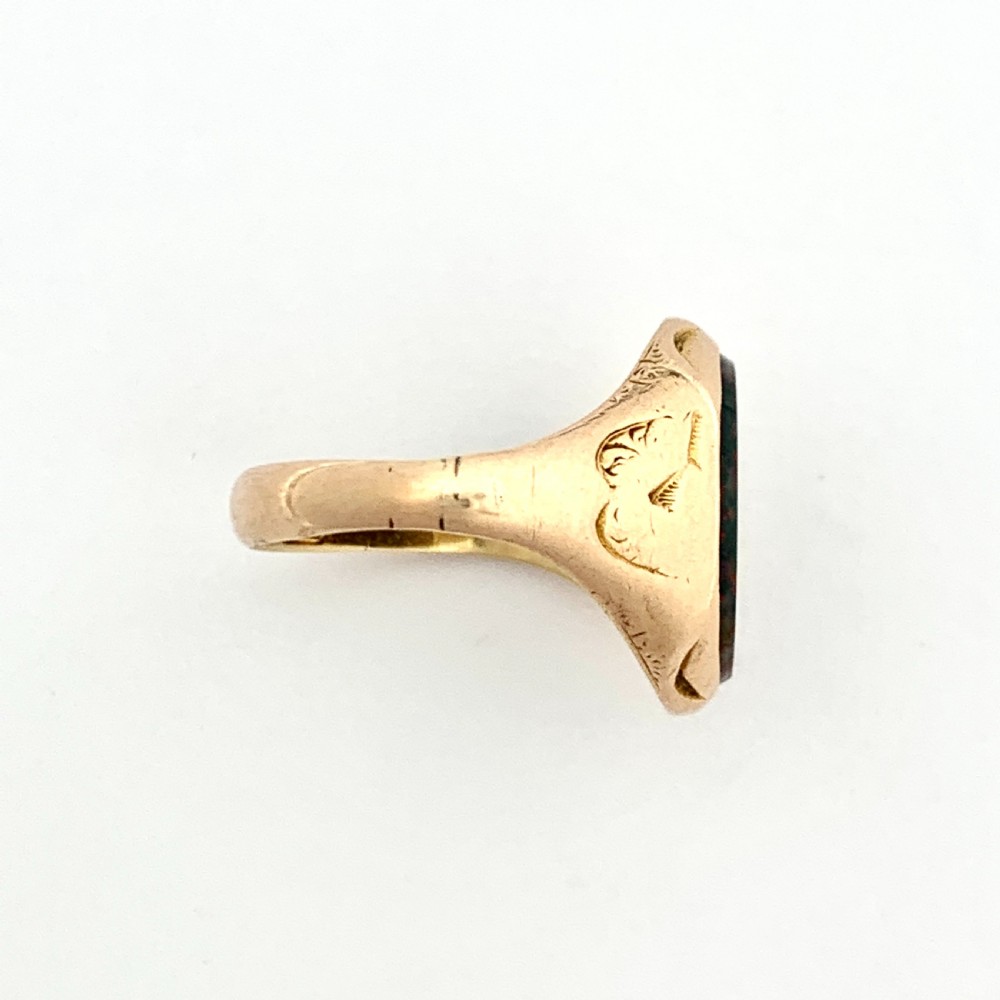 Victorian 18CT Gold Bloodstone Signet Ring View VII