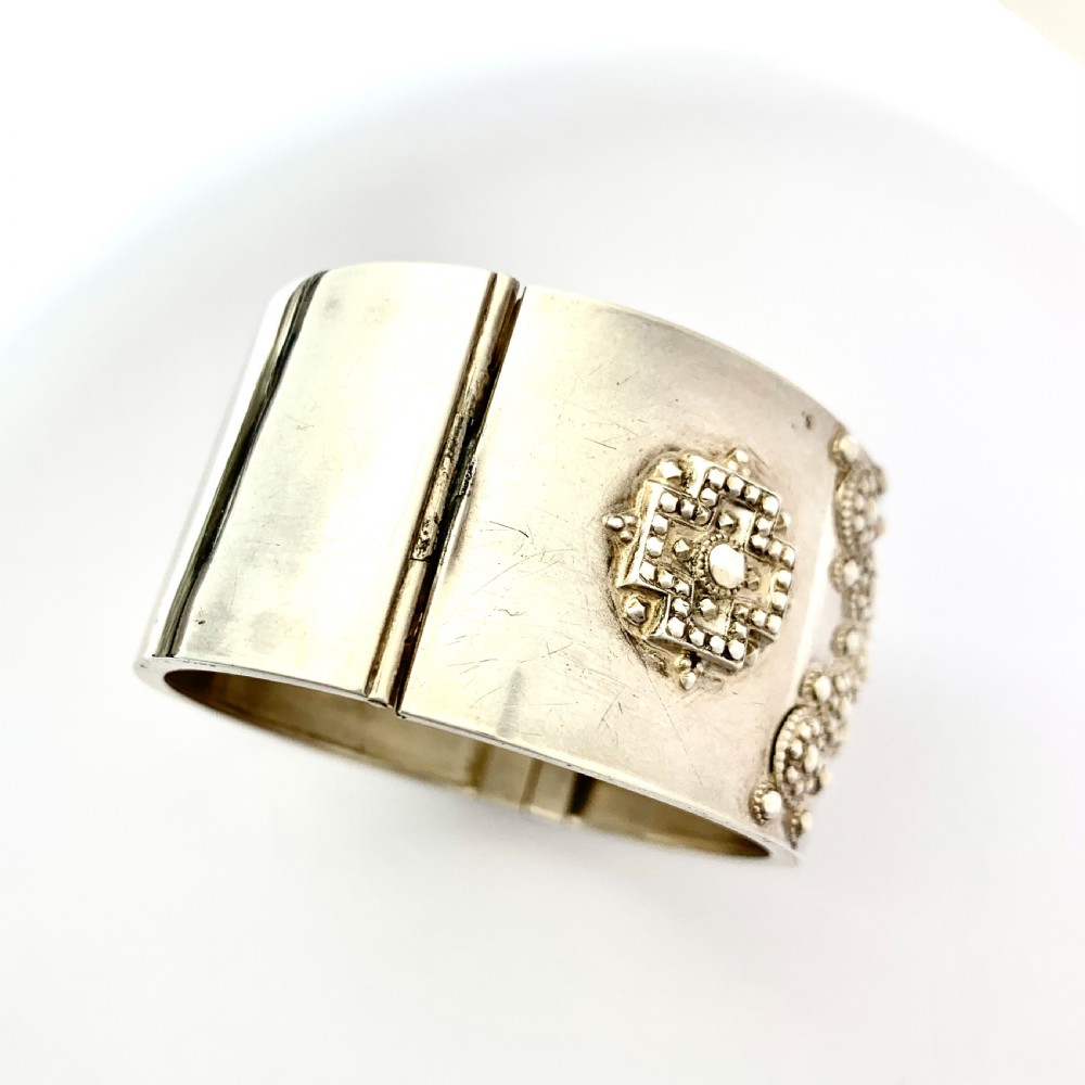 Victorian 1882 Sterling Silver Hinged Cuff Bangle  View IV