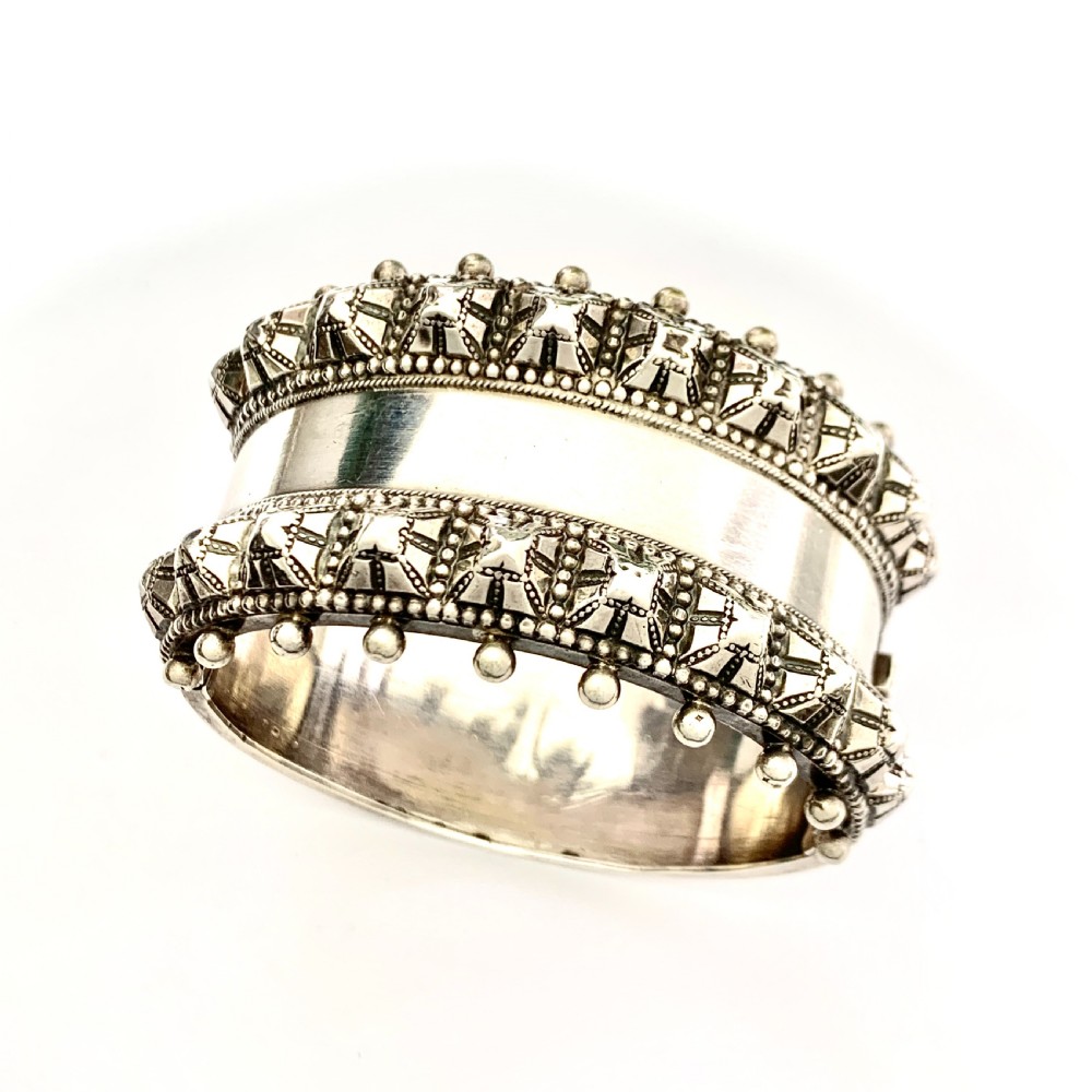 Victorian 1882 Heavy Sterling Silver Hinged Cuff Bangle