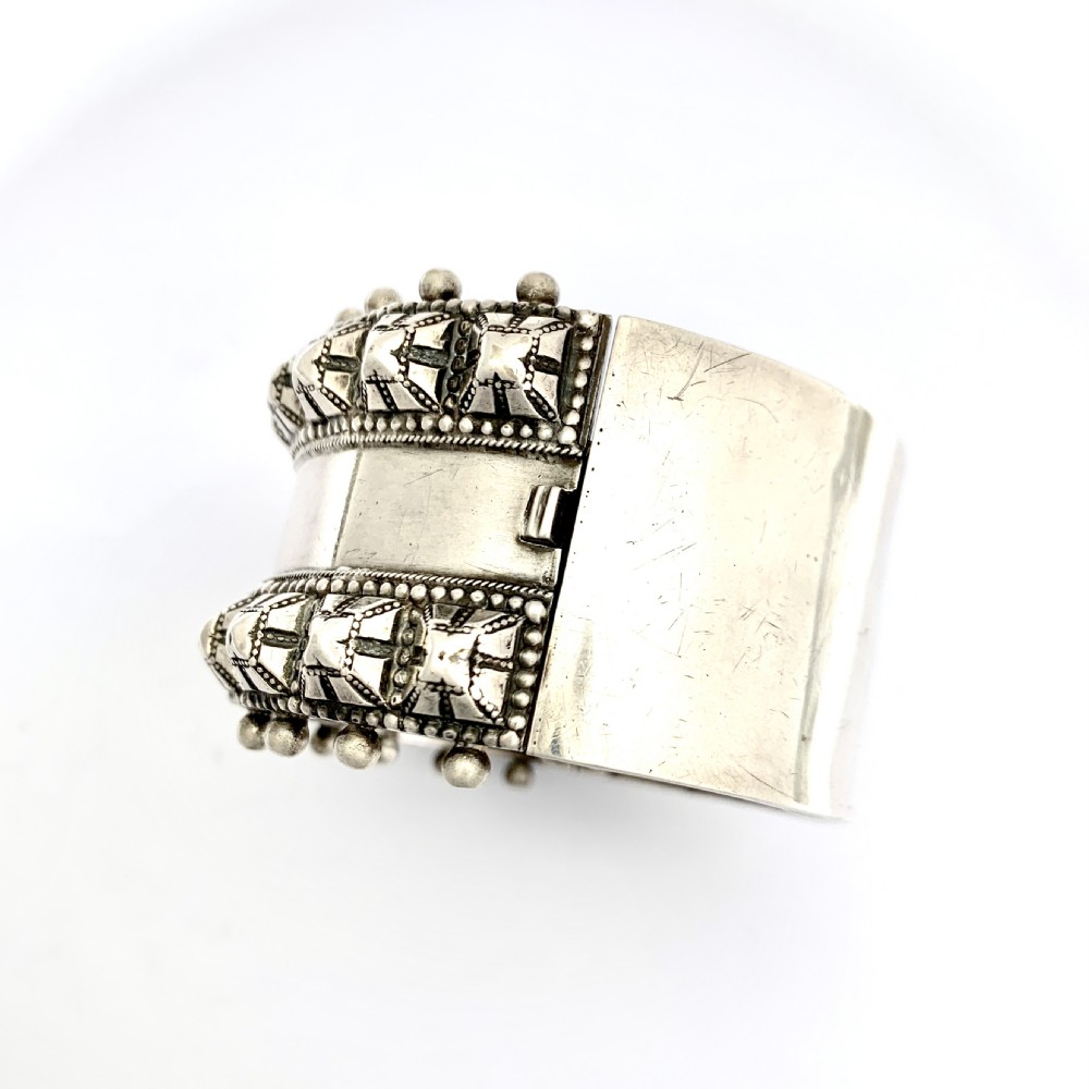 Victorian 1882 Heavy Sterling Silver Hinged Cuff Bangle View VII