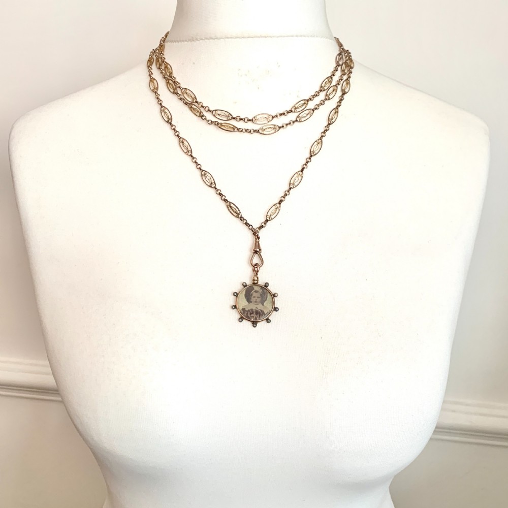 Victorian Very Long Filigree Longuard Chain with 9CT Rose Gold Clip View VIII
