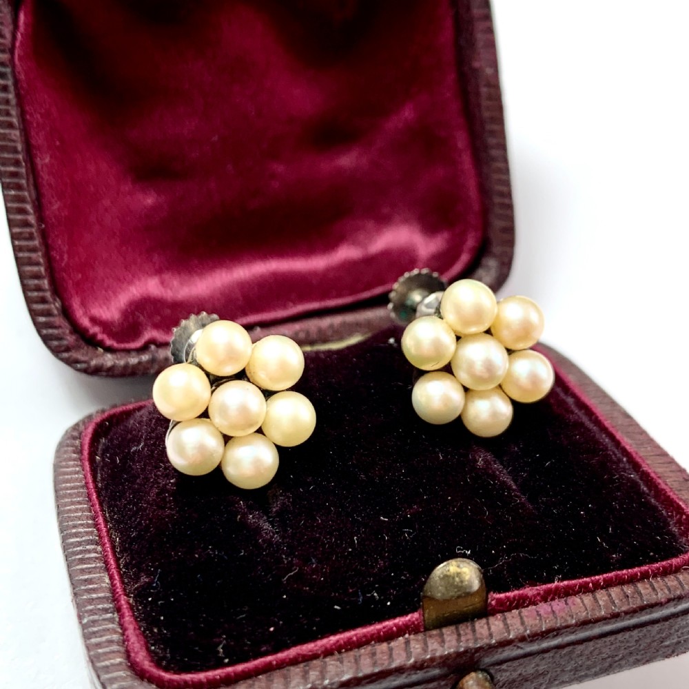 Vintage 9CT White Gold Pearl Cluster Screwback Earrings View VIII