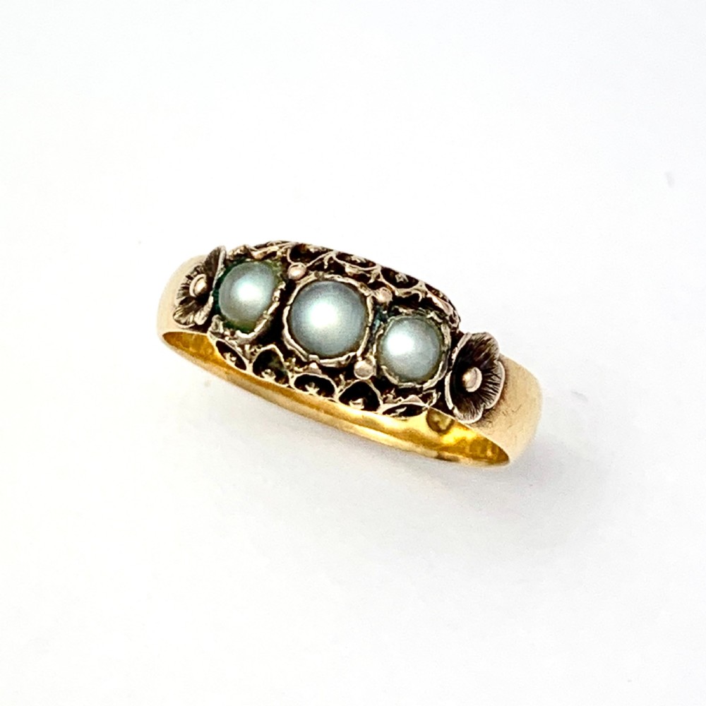 Rare 1878 Victorian 22CT Gold Pearl Ring  View III