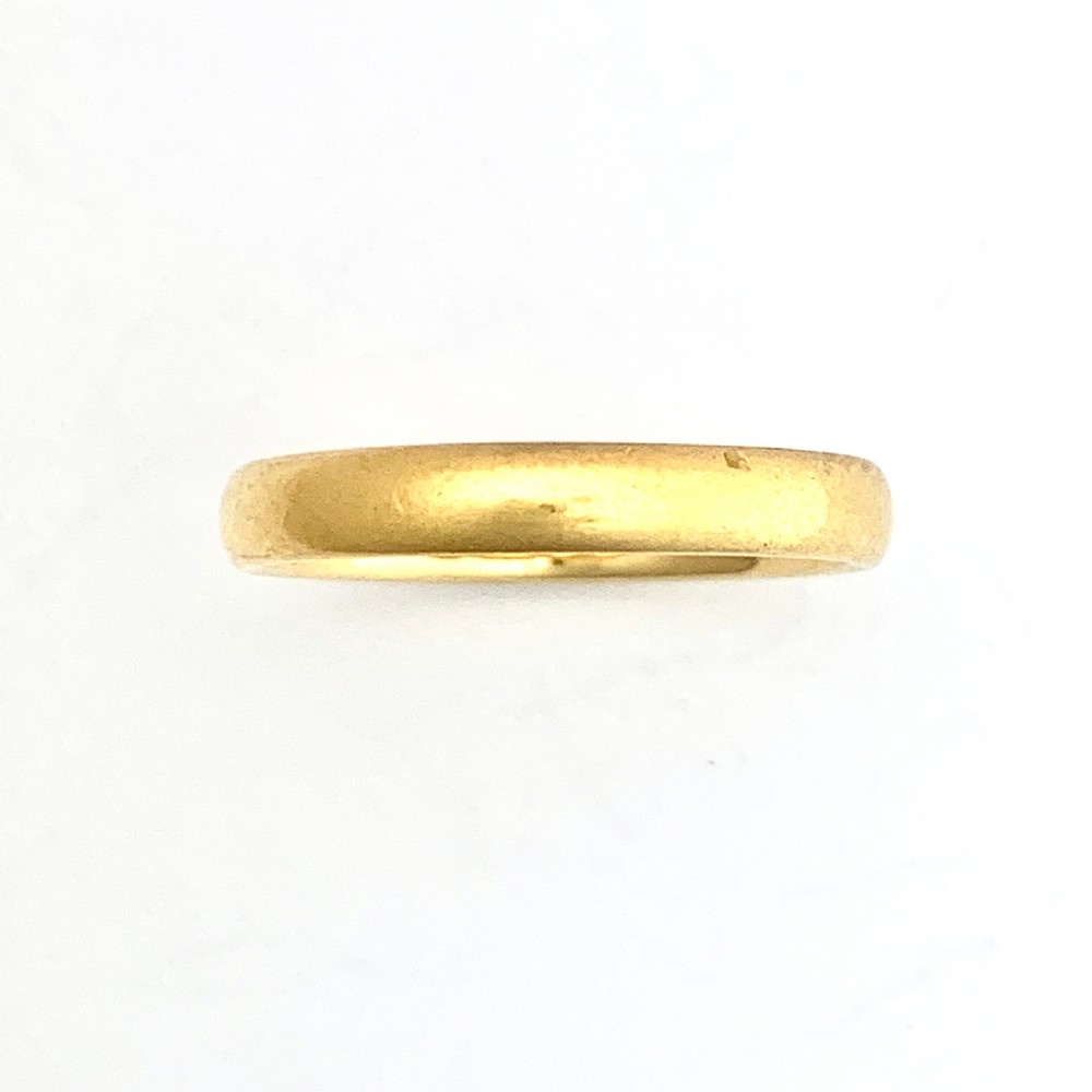 Vintage 22CT Gold Wedding Band  View III