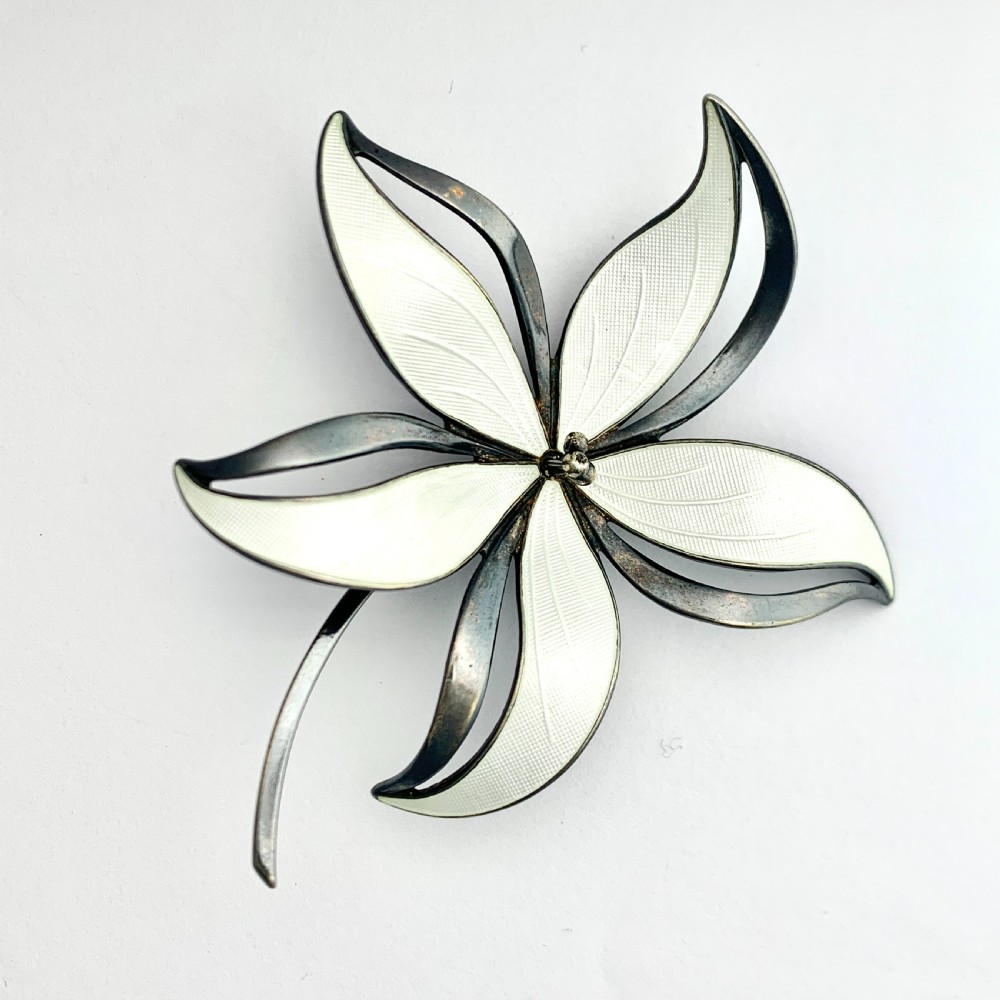 RESERVED for J • Large Vintage Hroar Prydz Silver and White Enamel Flower Brooch View IV