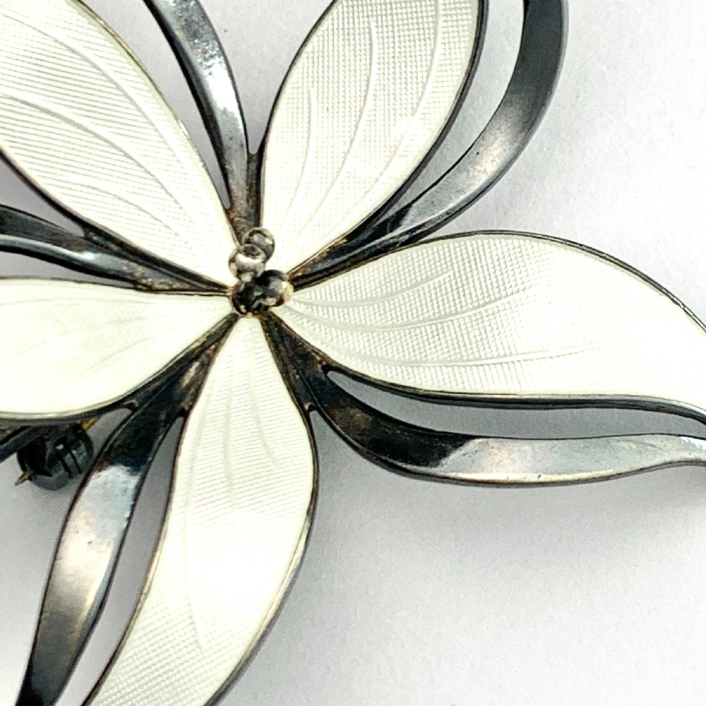 RESERVED for J • Large Vintage Hroar Prydz Silver and White Enamel Flower Brooch View V