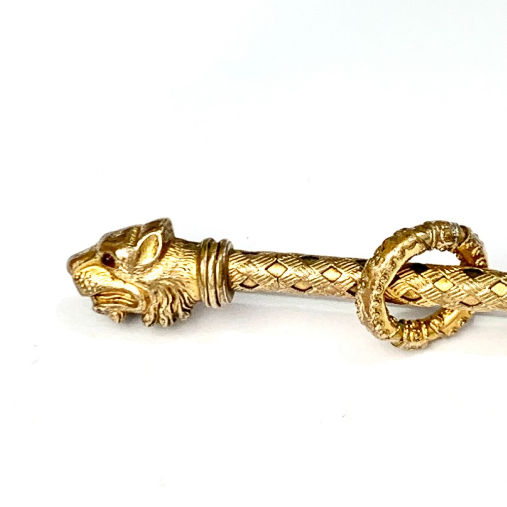 Rare Victorian Red Eyed Golden Lion Sceptre Brooch View VII