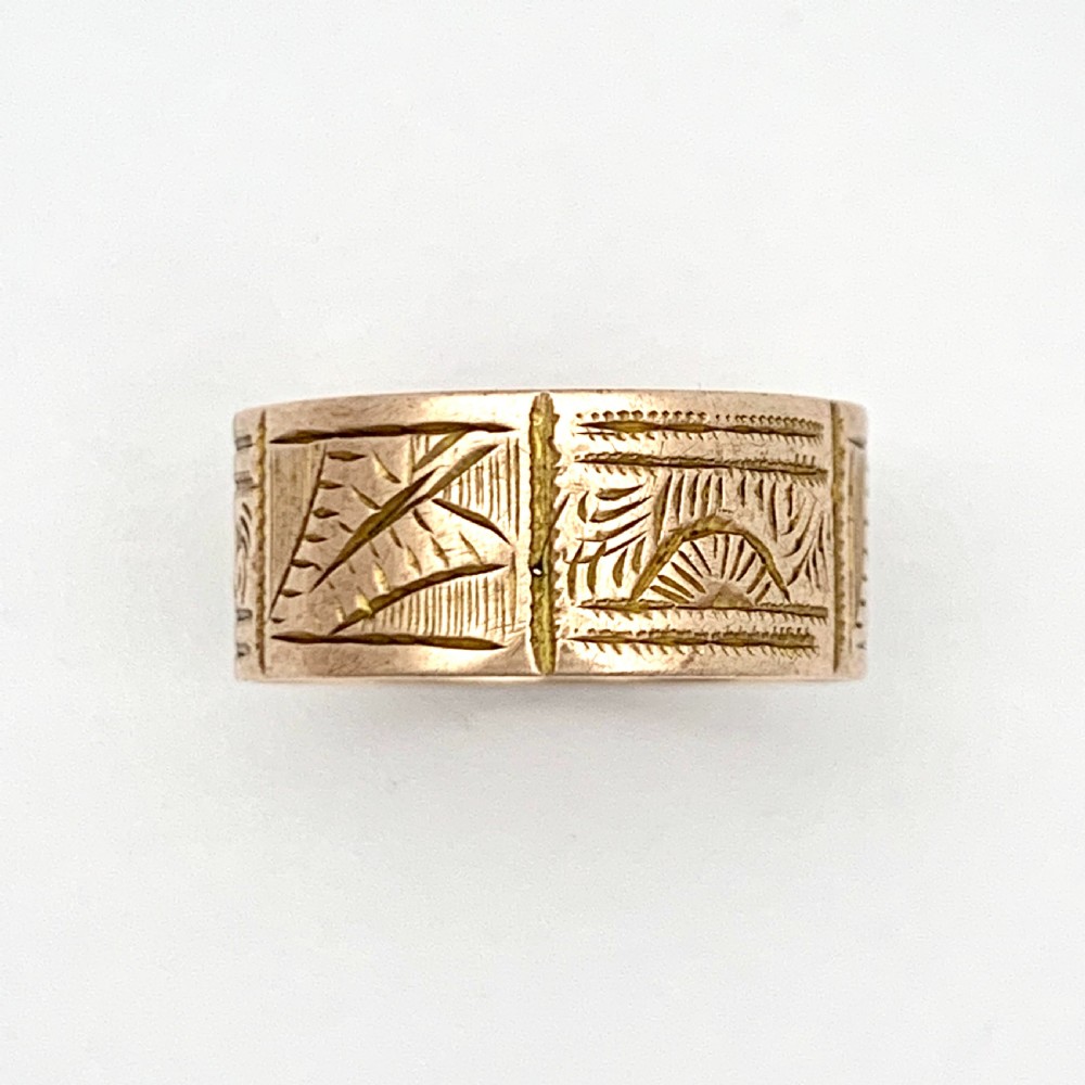 Victorian 9CT Rose Gold Wedding Ring • Chester 1887 View II