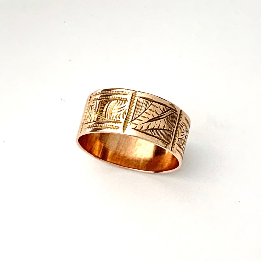 Victorian 9CT Rose Gold Wedding Ring • Chester 1887 View IV