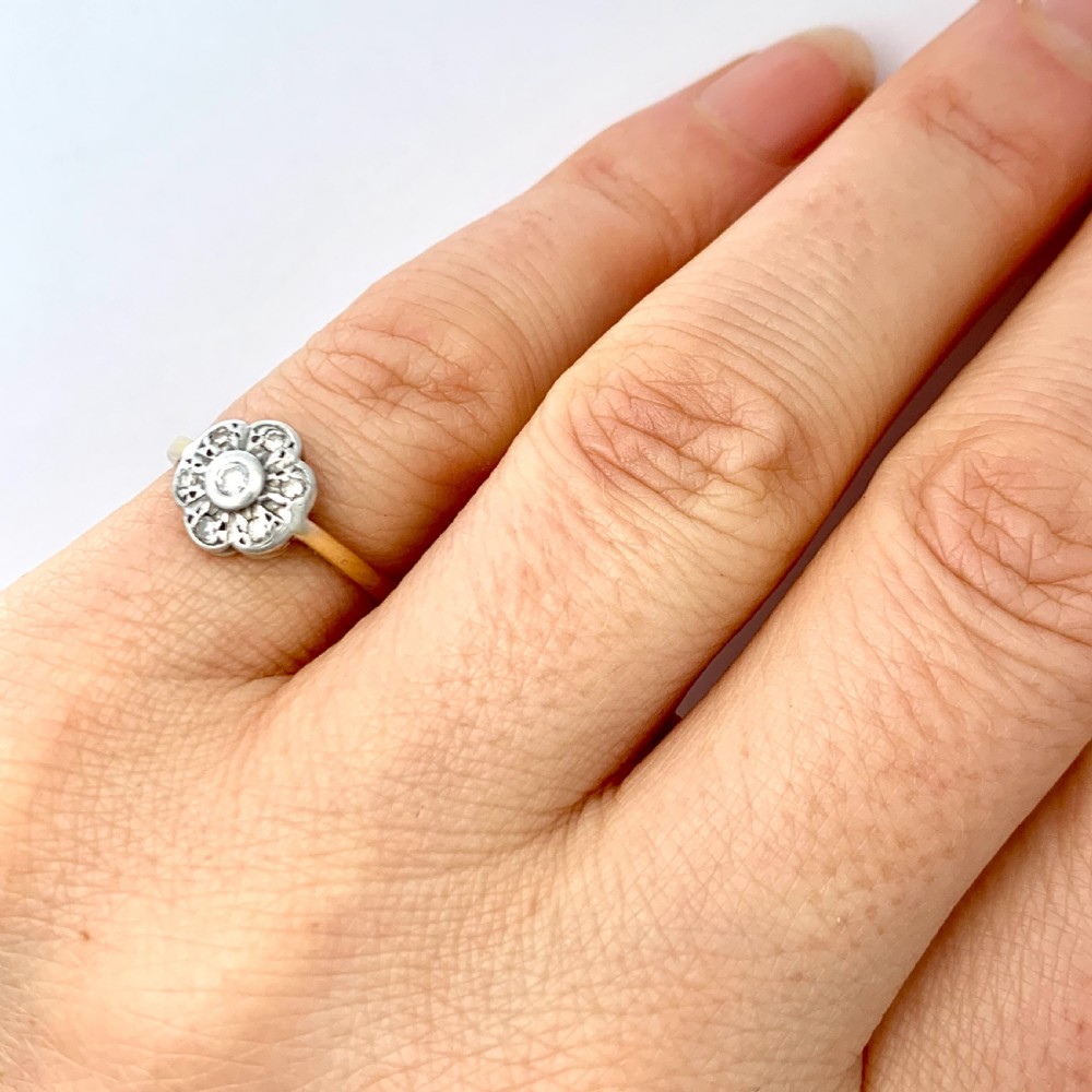 18CT Gold Art Deco Diamond Daisy Cluster Ring View III