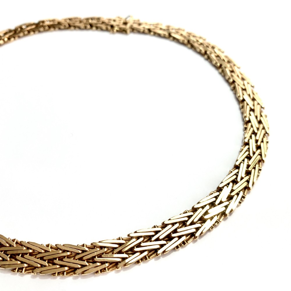 Vintage 9CT Gold Woven Herringbone Collar Necklace View VIII
