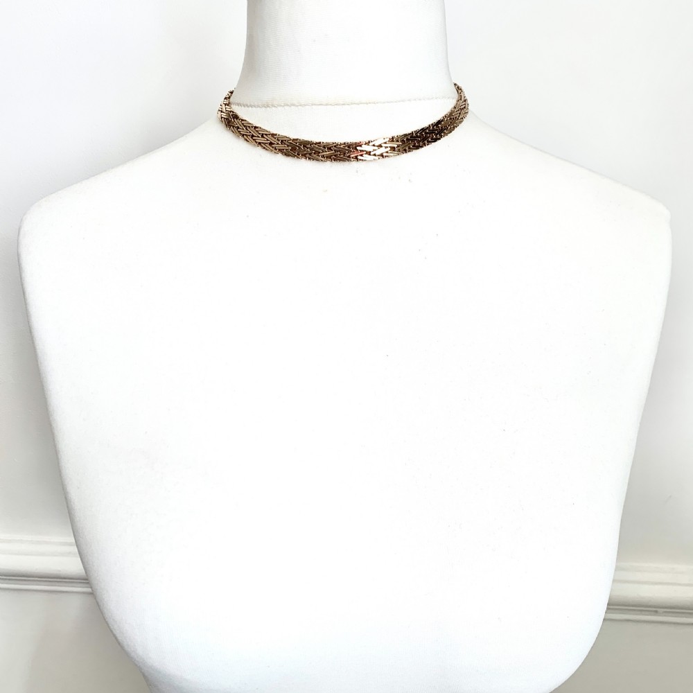 Vintage 9CT Gold Woven Herringbone Collar Necklace View IX