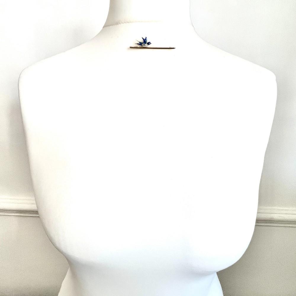 Edwardian 15CT Gold Pearl Enamelled Swallow Bird Bar Brooch View VIII