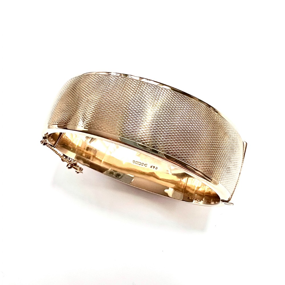 Vintage 1961 Ruby Star Gold Bangle by Cropp & Farr View V