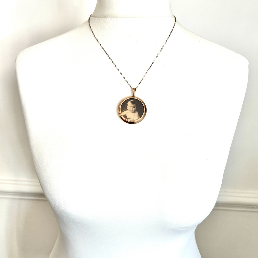 Edwardian Rolled Rose Gold Photo Locket Pendant View VI