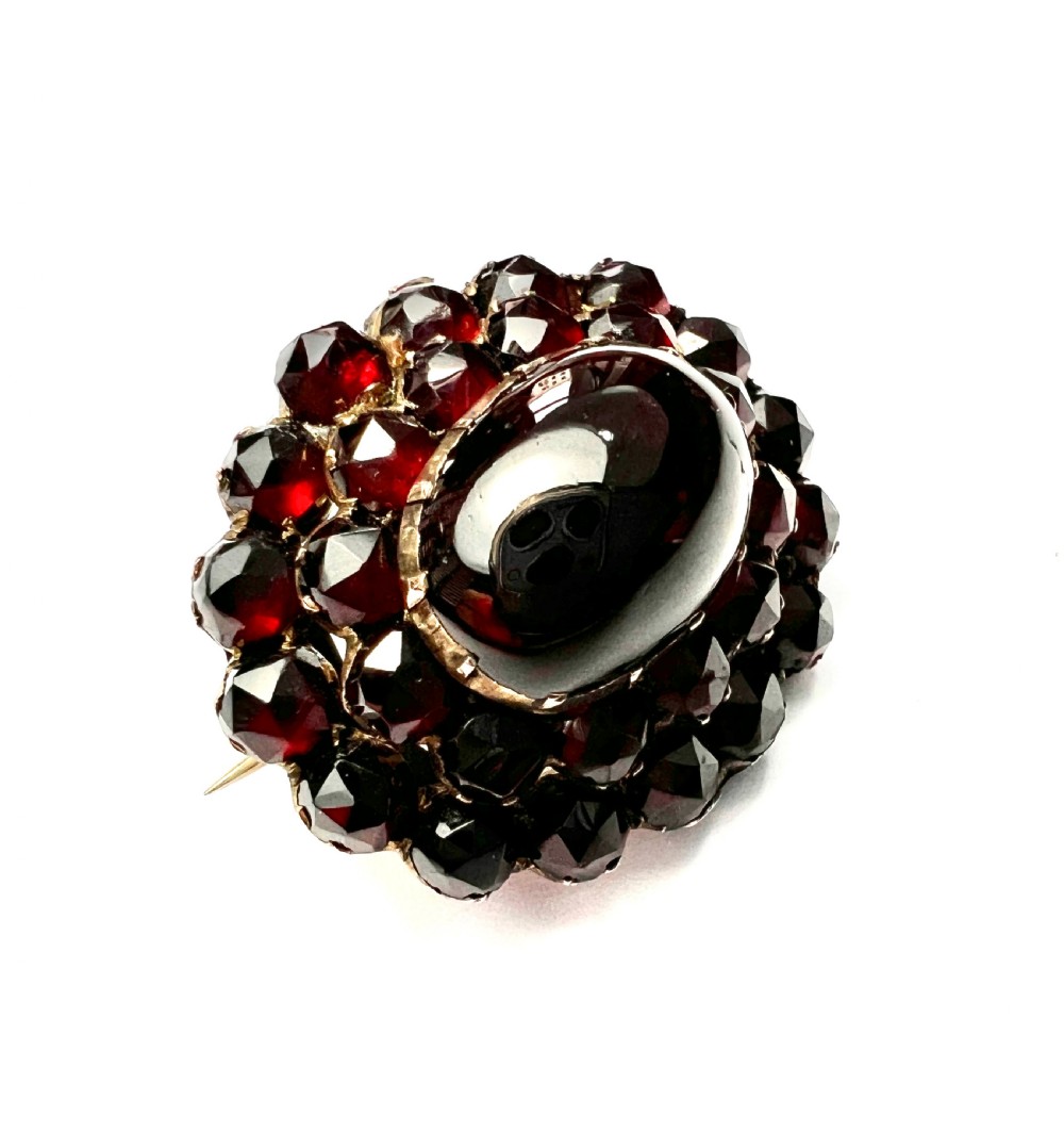 Victorian Garnet Carbuncle Cluster Brooch  View III