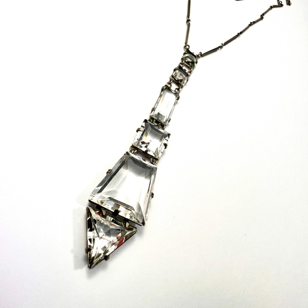 Art Deco 1920s Platinon Paste Pendant Necklace View VIII