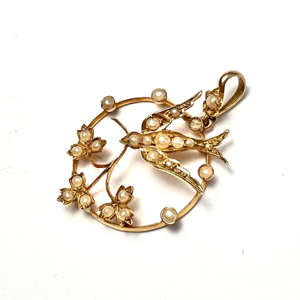 Edwardian 15CT Gold Swallow Seed Pearl Pendant View III