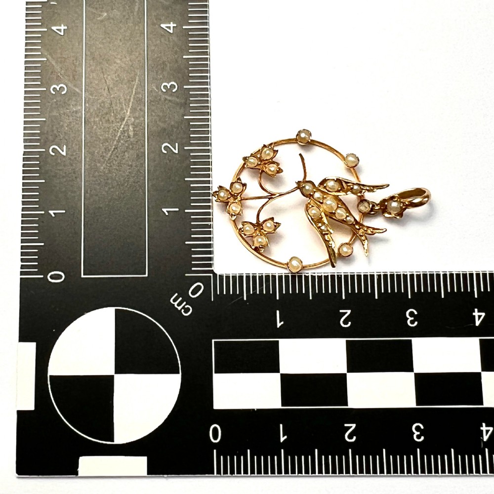 Edwardian 15CT Gold Swallow Seed Pearl Pendant View VI