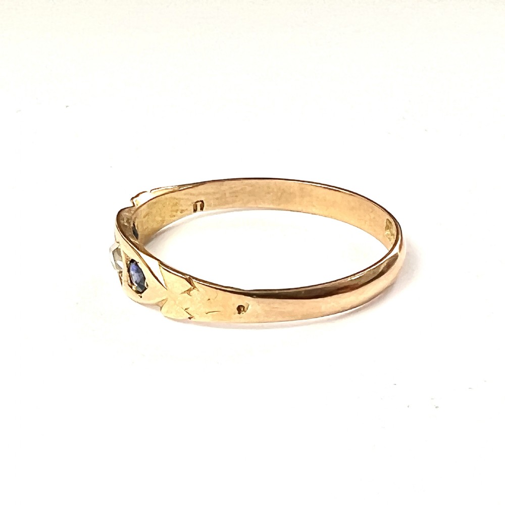 Antique 15CT Gold Sapphire and Rose Cut Diamond Ring View IV