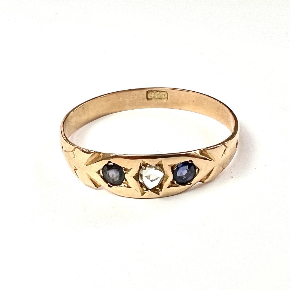 Antique 15CT Gold Sapphire and Rose Cut Diamond Ring View V