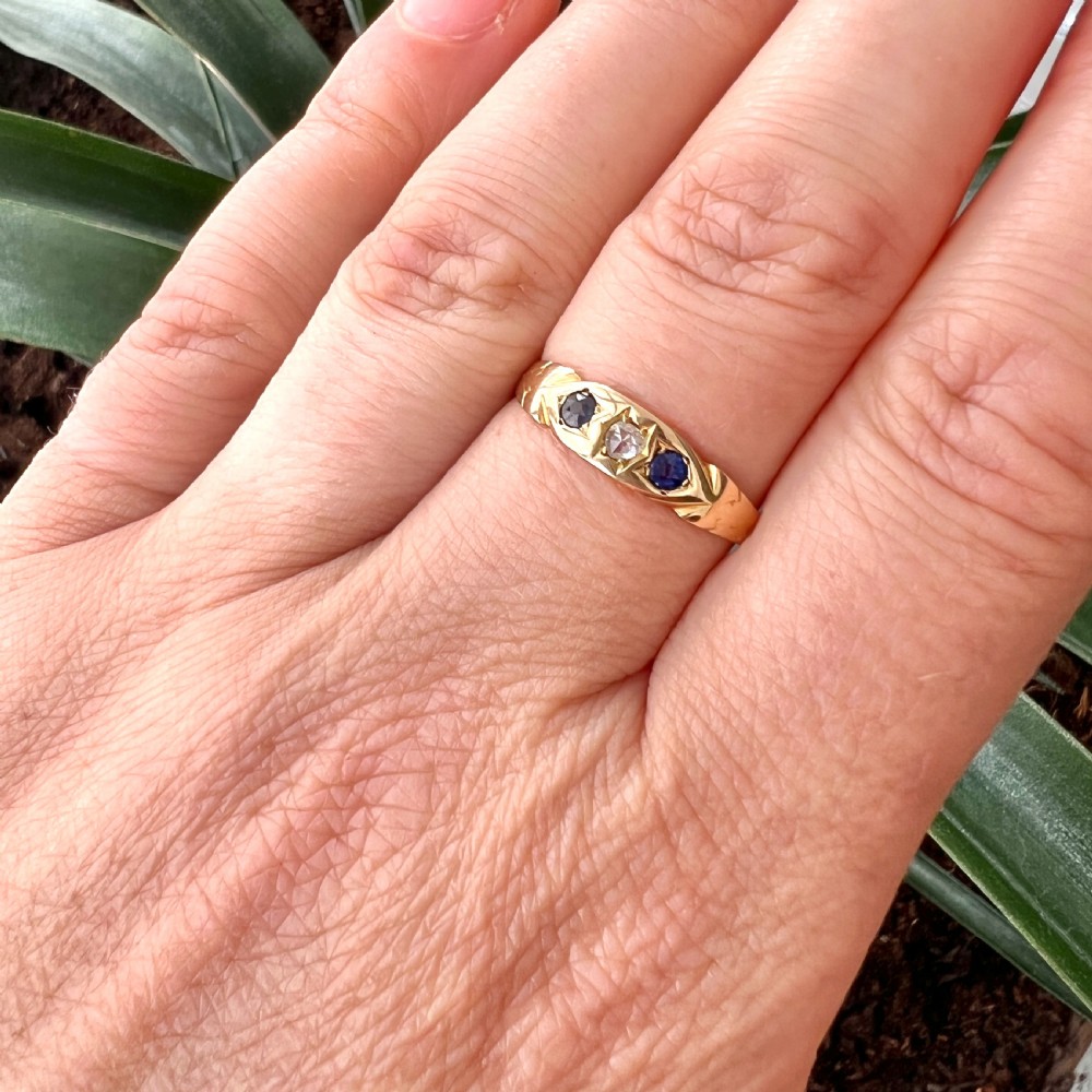Antique 15CT Gold Sapphire and Rose Cut Diamond Ring View VIII