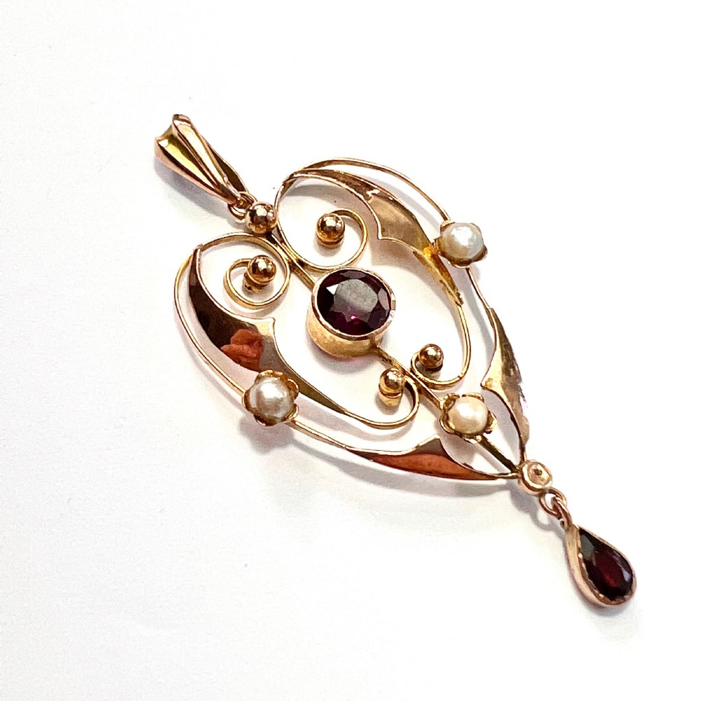 Edwardian 9CT Gold Garnet and Pearl Lavalier Pendant