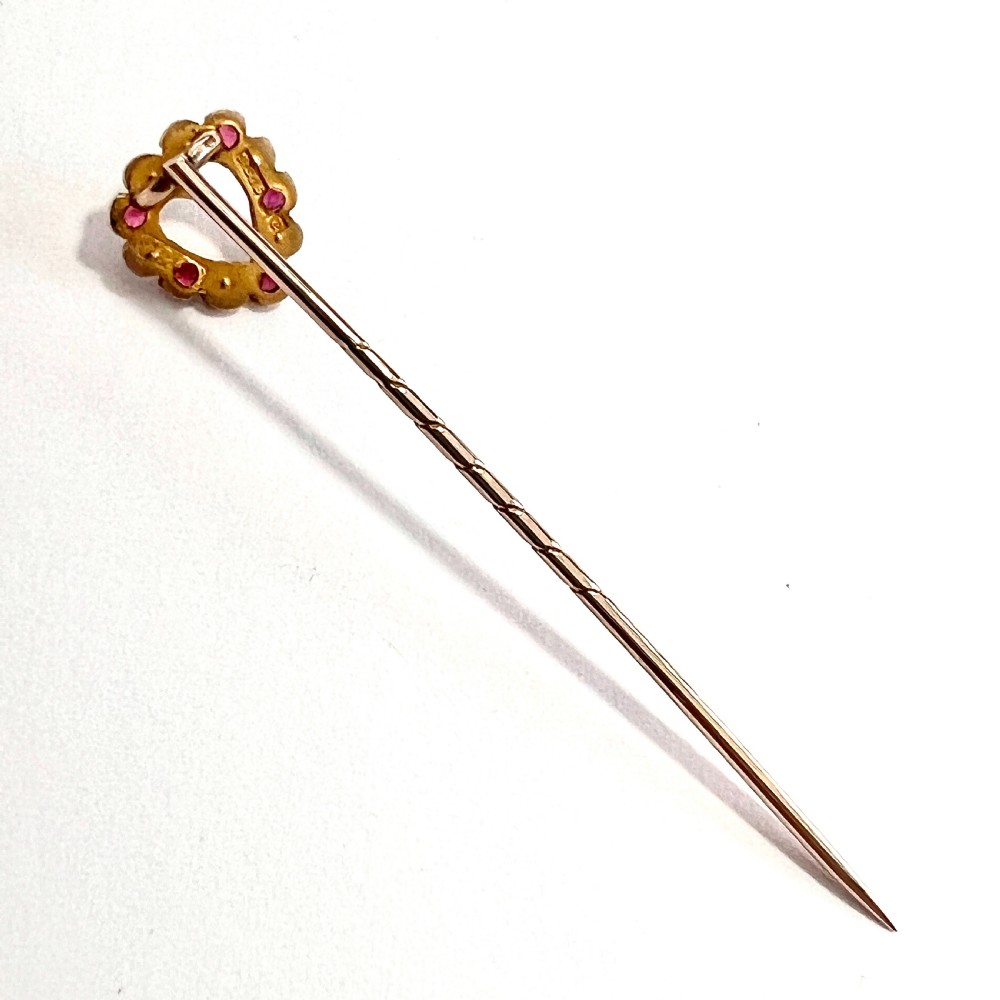 Boxed Antique 9CT Gold Heart Pearl and Paste Ruby Stick Pin View III