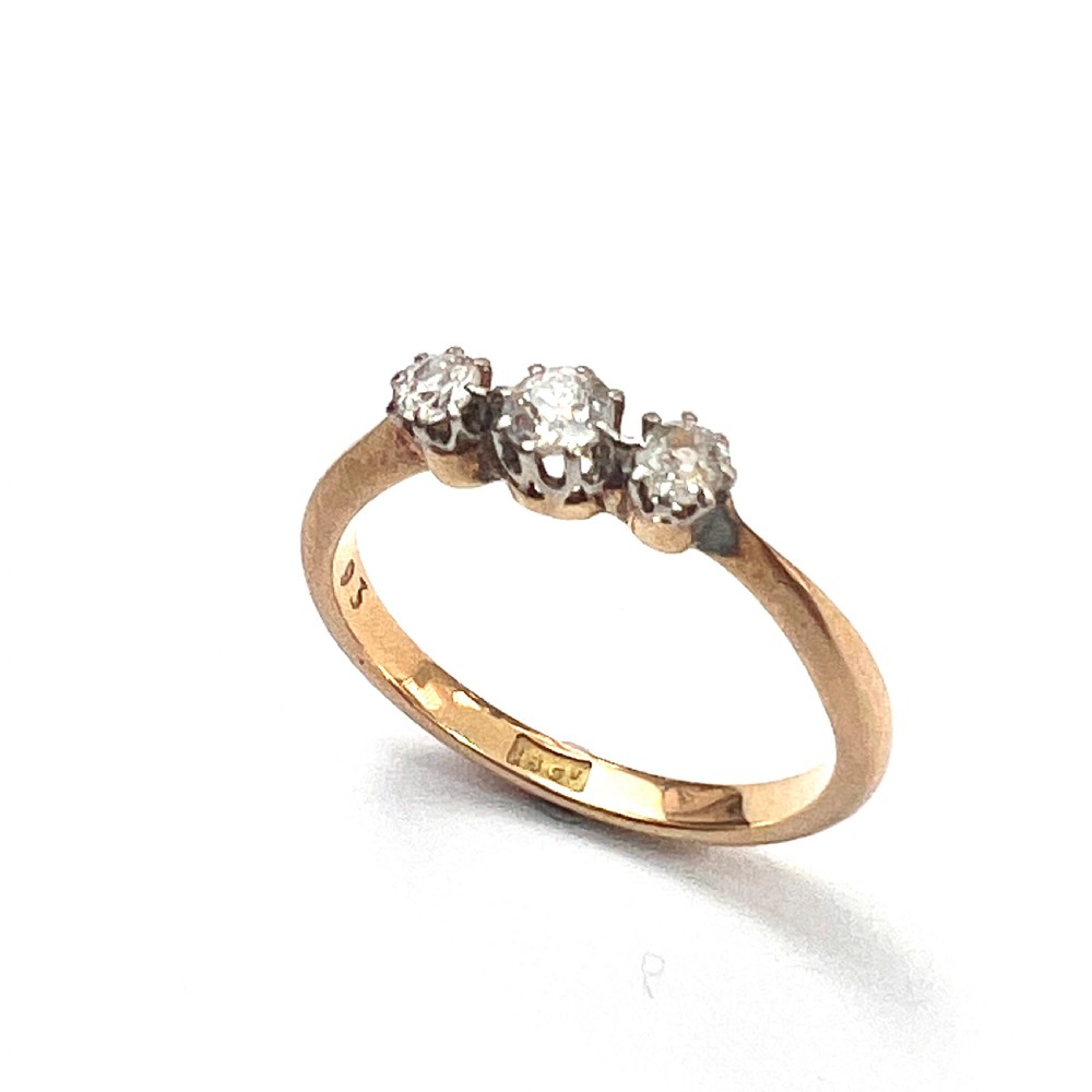 Vintage 18CT Gold Old-Cut Diamond Trilogy Ring View III