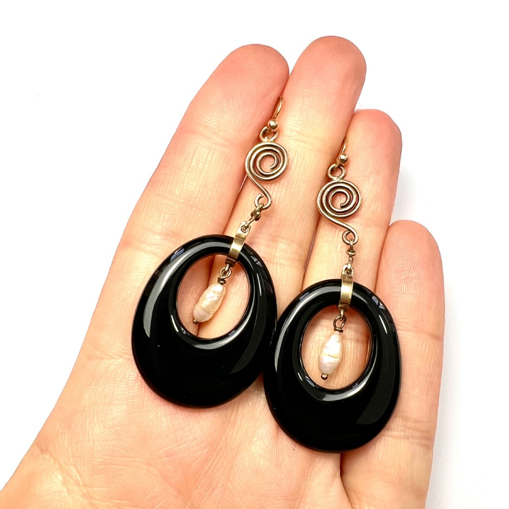 Art Deco 9CT Gold Pearl Onyx Hoop Earrings View V