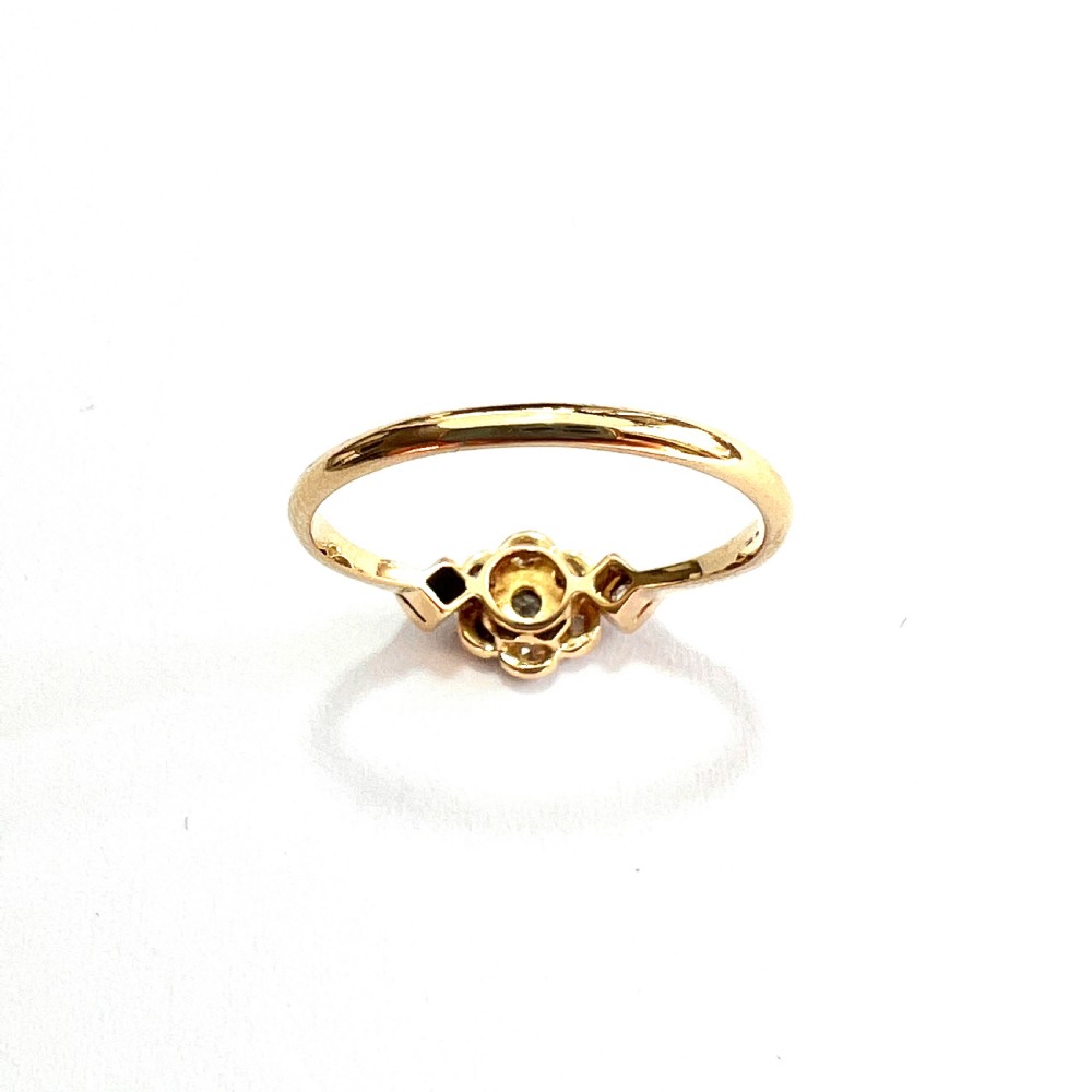 Art Deco 18CT Gold Platinum Diamond Flower Cluster Ring View VI