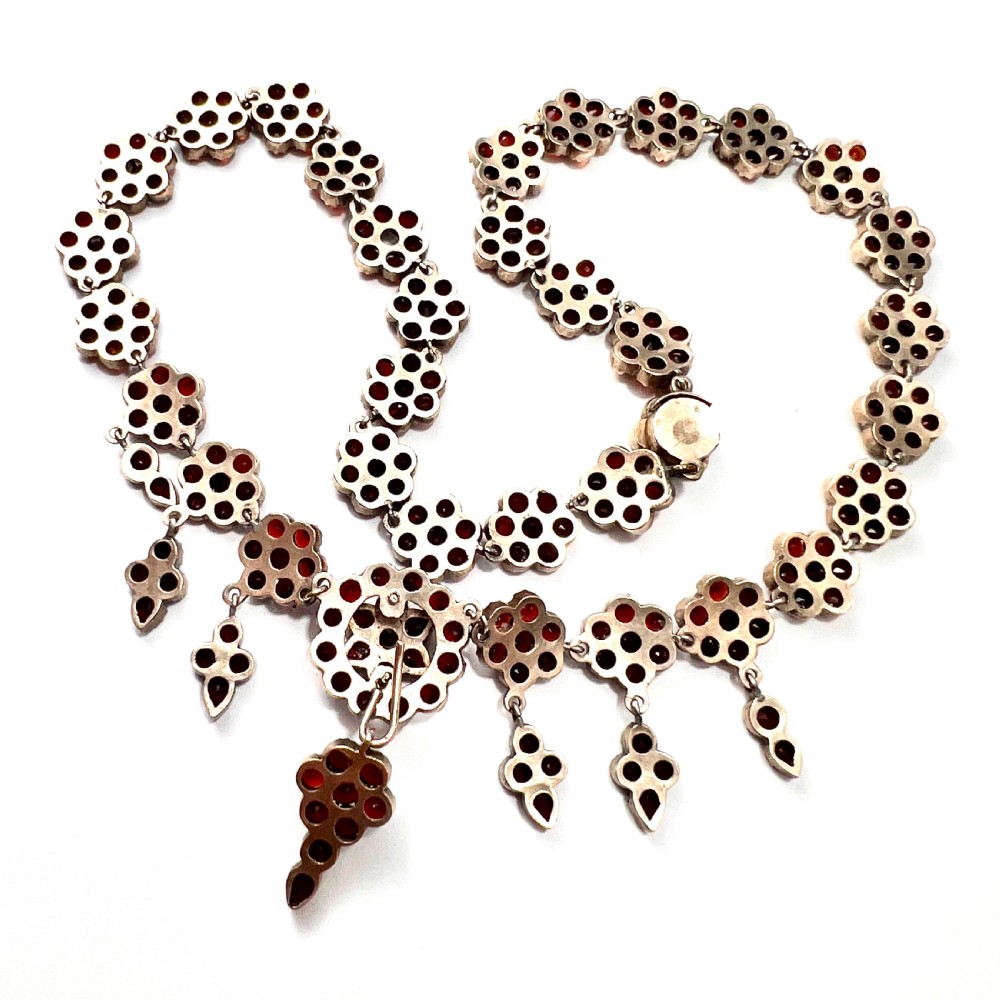 19th Century French Garnet Flower Cluster Necklace View IV