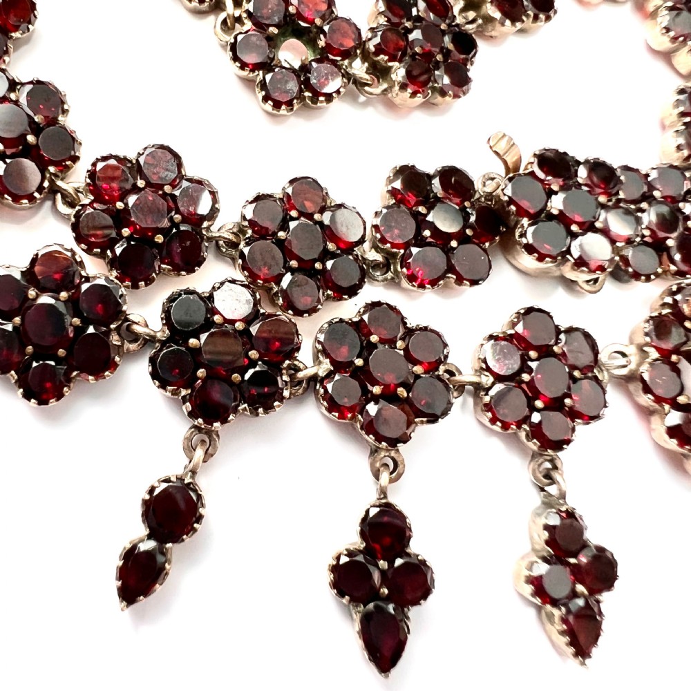 19th Century French Garnet Flower Cluster Necklace View VI