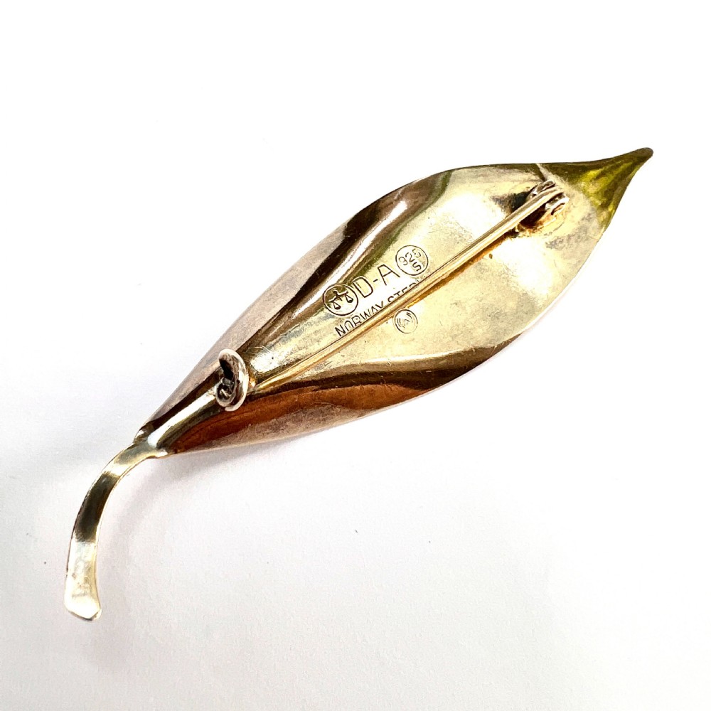 Vintage David Andersen White Enamel Sterling Silver Leaf Brooch View III