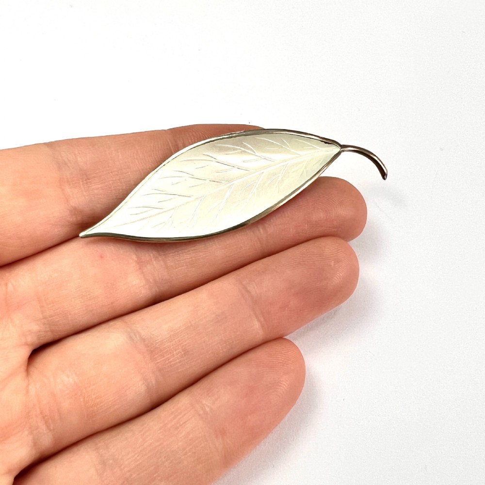 Vintage David Andersen White Enamel Sterling Silver Leaf Brooch View VII