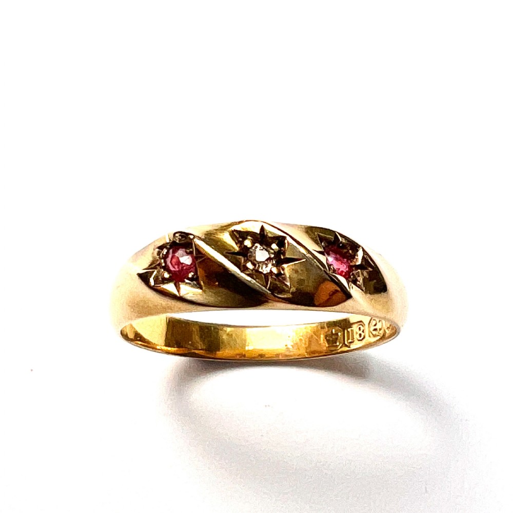 Victorian Star-set Diamond and Ruby 18CT Gold Twist Ring 