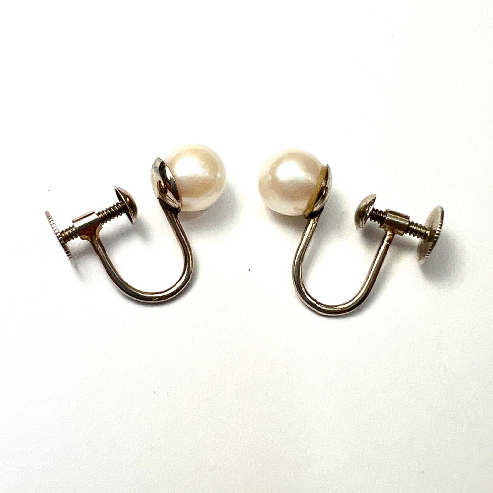 Vintage 9CT White Gold Pearl Screwback Earrings