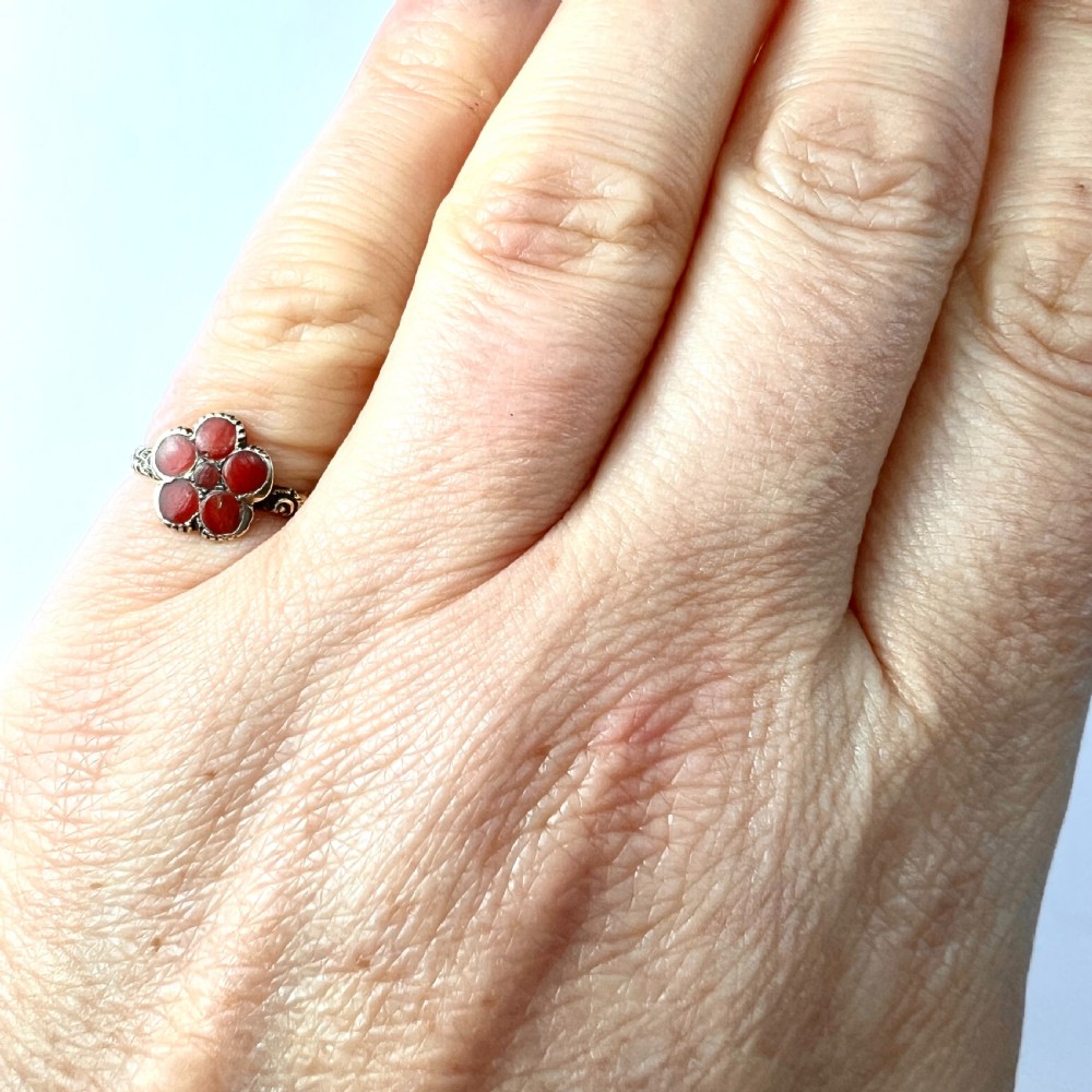 Georgian 12CT Gold Coral Flower Cluster Ring View IX