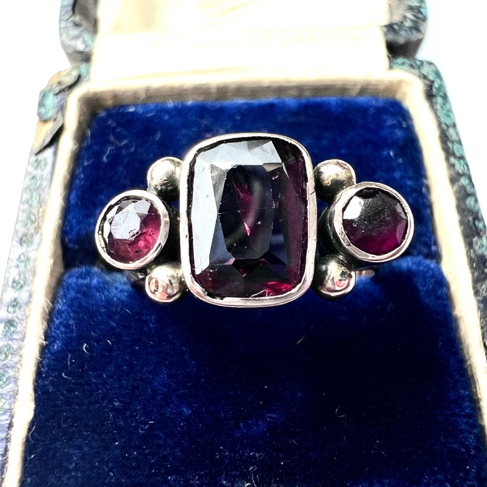 Georgian 9CT Gold Garnet Three Stone Ring View V