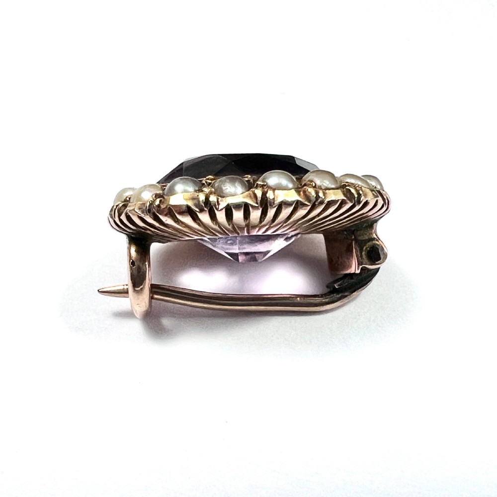 Tiny Antique Amethyst and Pearl 9CT Rose Gold Brooch View IV