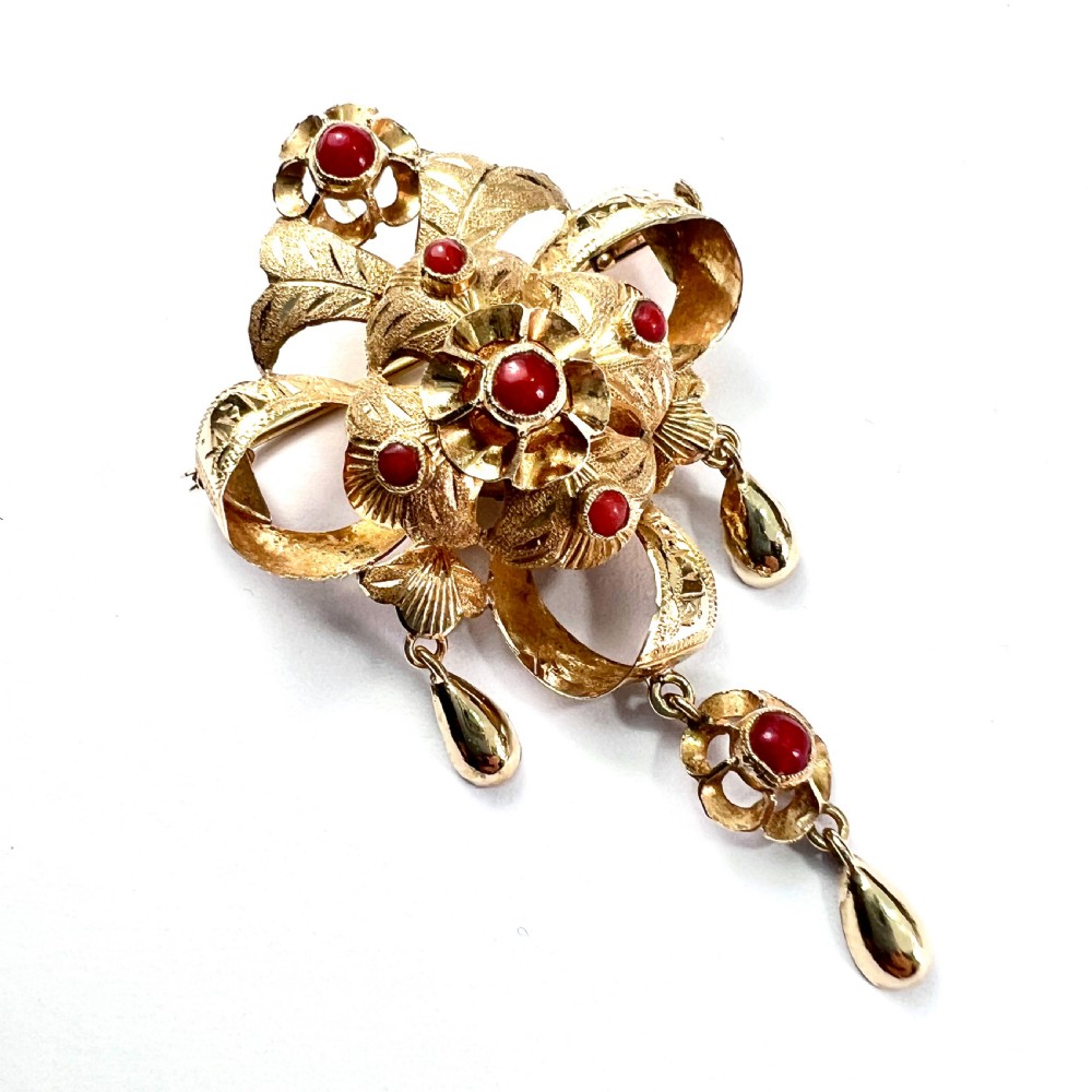 Antique Coral 18CT Gold Drop Pendant / Brooch View II