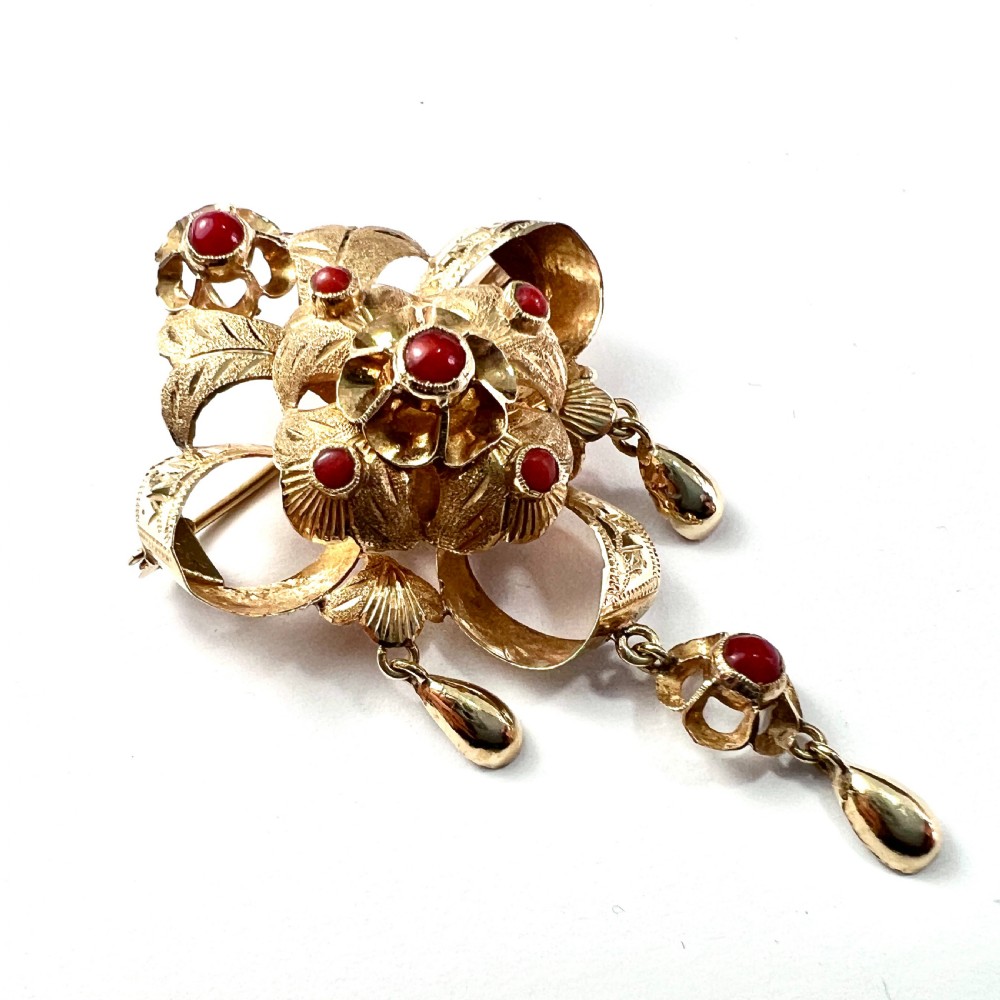 Antique Coral 18CT Gold Drop Pendant / Brooch View III