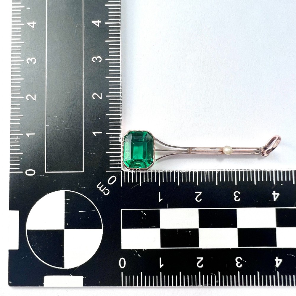 9CT Gold Edwardian Art Deco Emerald Paste and Pearl Pendant View VII