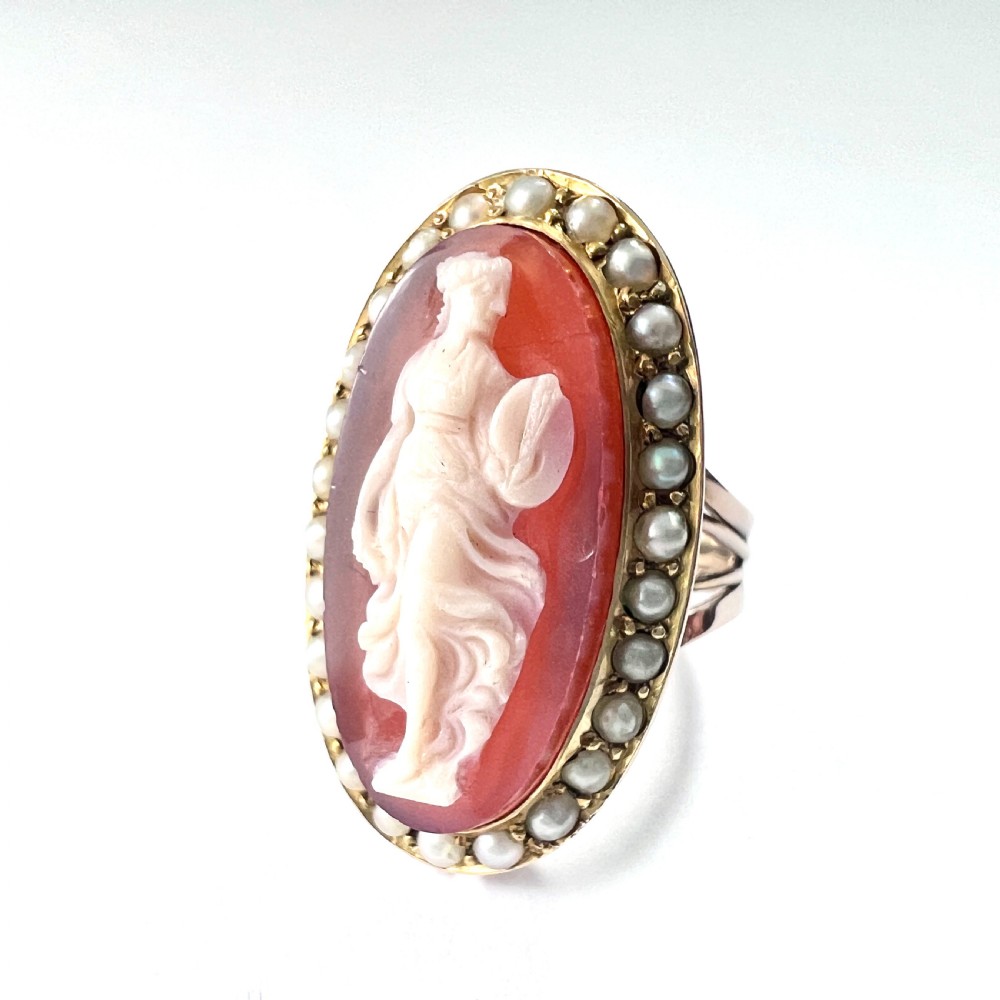 Antique 9CT Gold Pearl Cameo Ring View V