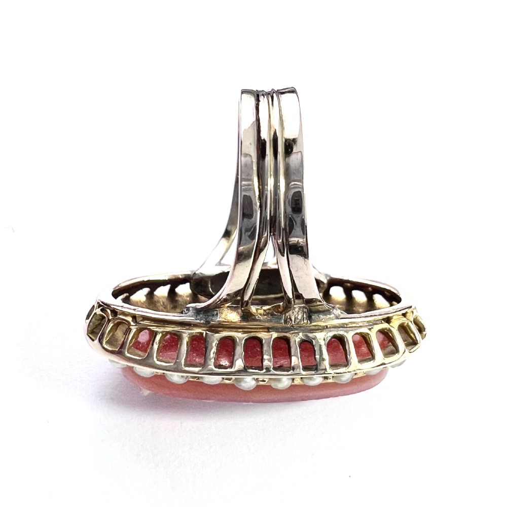 Antique 9CT Gold Pearl Cameo Ring View VII
