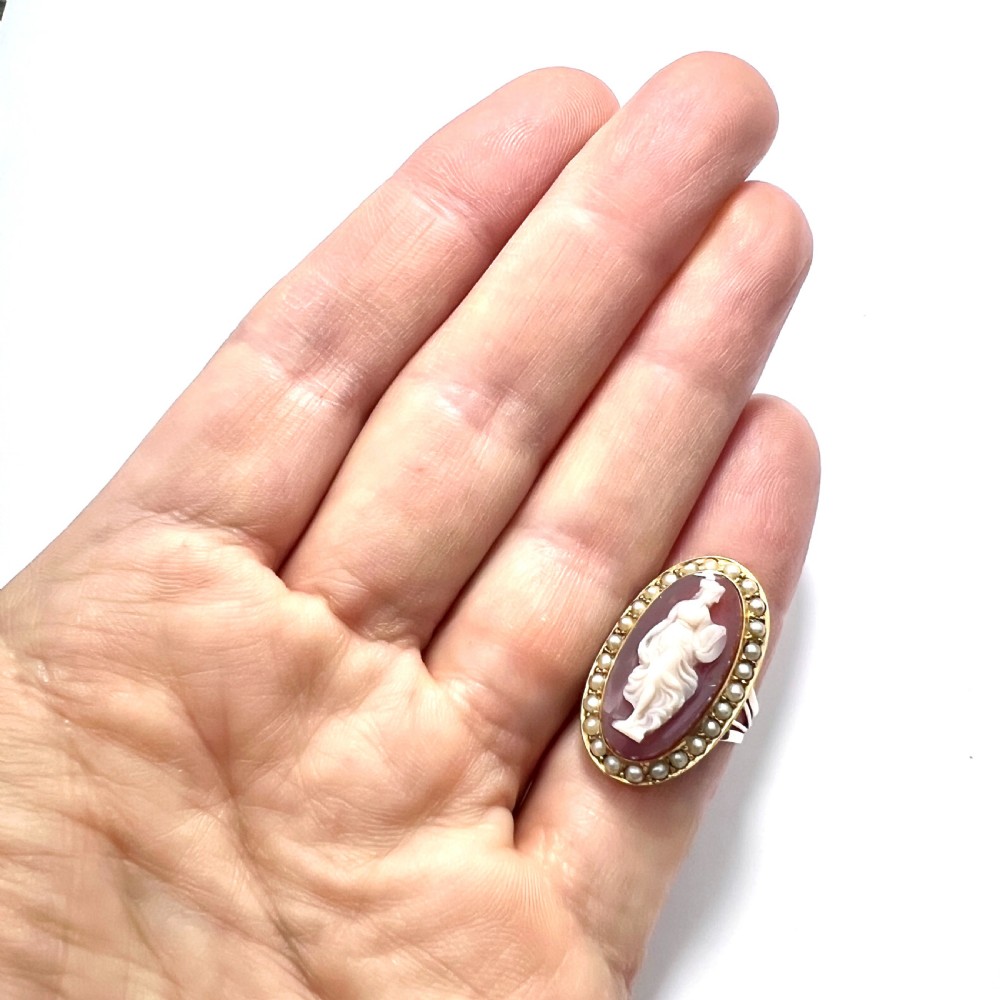 Antique 9CT Gold Pearl Cameo Ring View IX