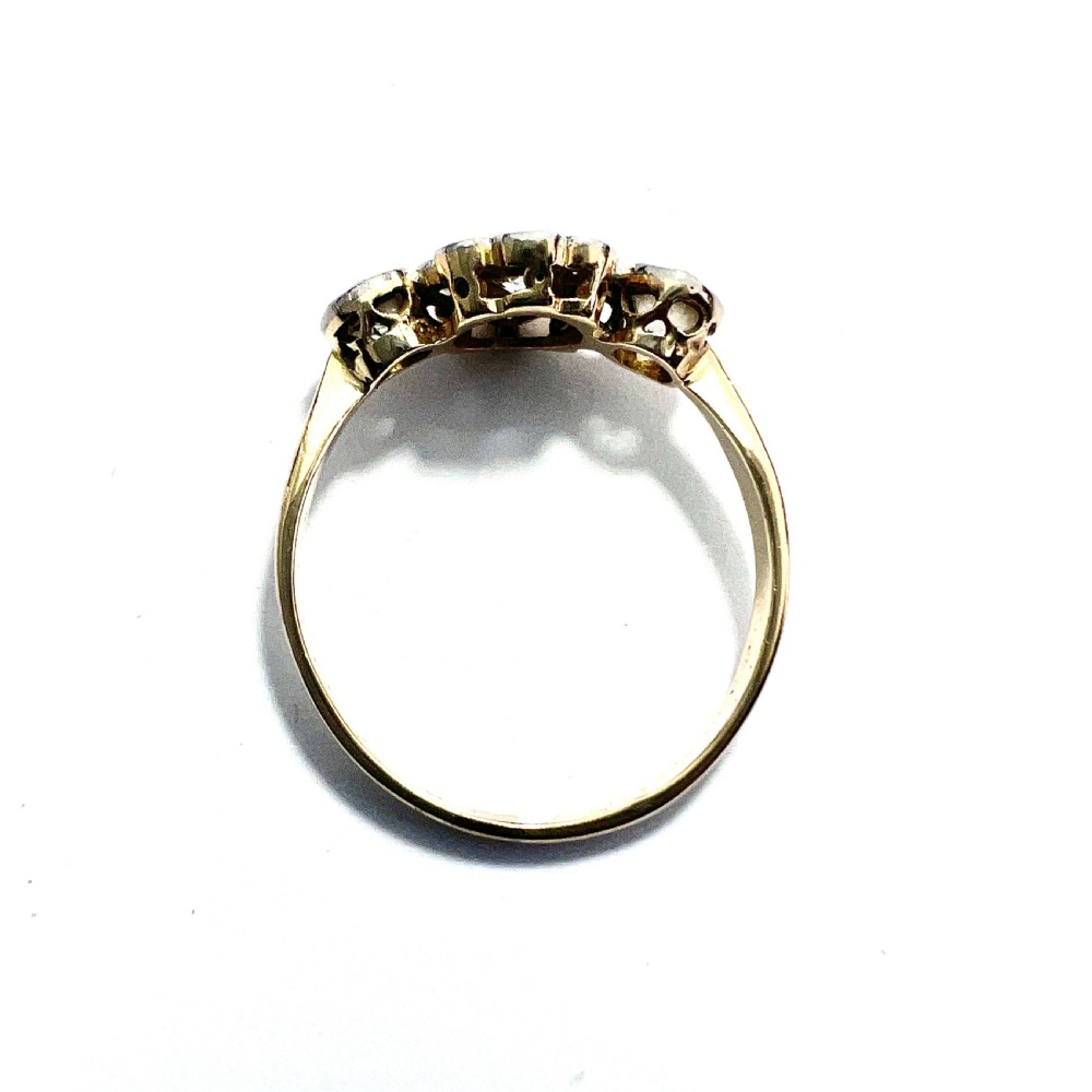 18CT Gold Art Deco Diamond Daisy Cluster Ring View VI