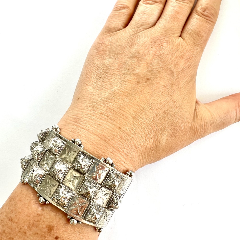 Victorian Heavy Sterling Silver Hinged Cuff Bangle View IX