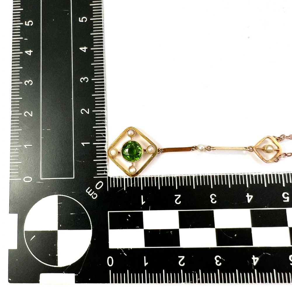 Edwardian 9CT Gold Pearl Paste Peridot Necklace View VI