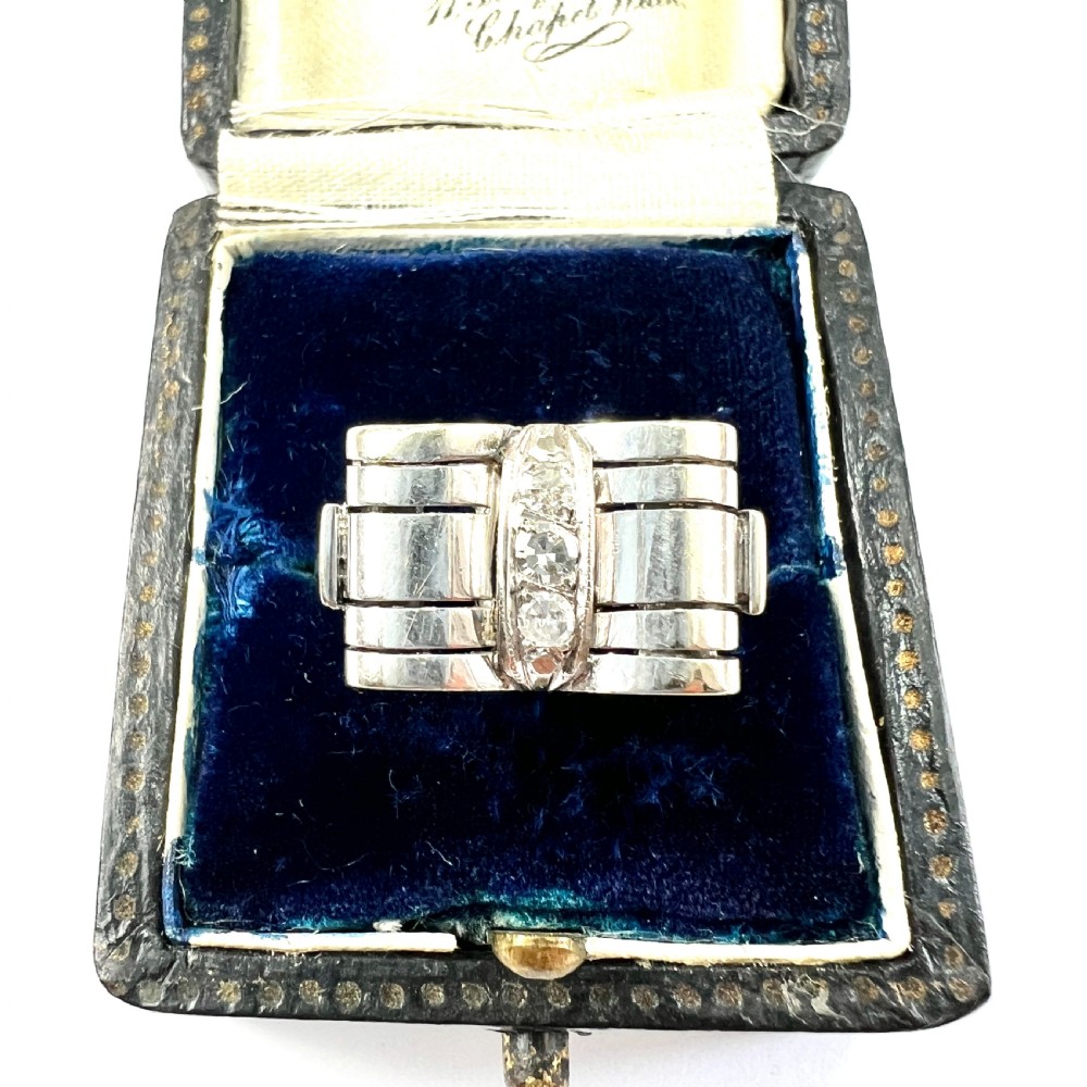 1940s Diamond 14CT White Gold Bow Ring View III